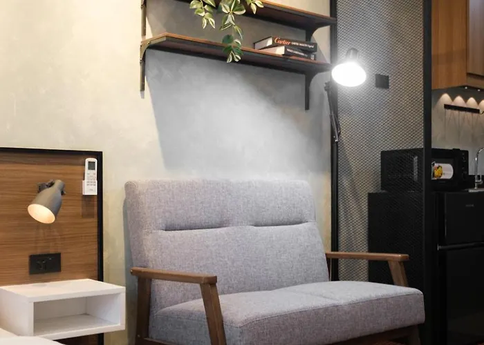 Smdc Lush The Forge アパートホテル 4*